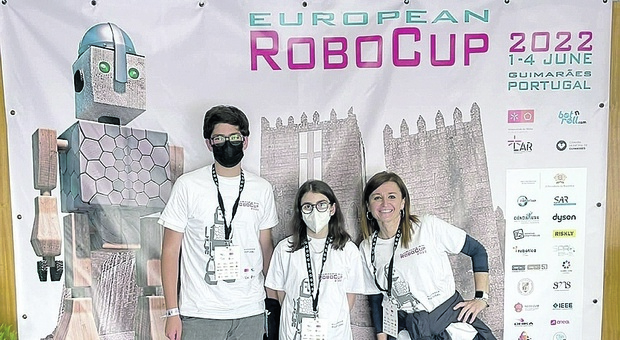 Robotica, giovani baresi alla ribalta: gli studenti del Verga agli Europei
