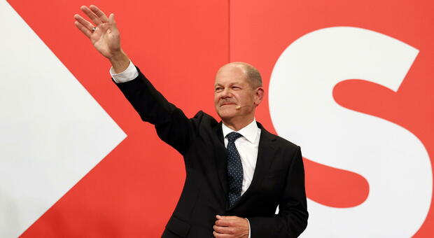 Elezioni Germania, Scholz: il leader sobrio che ha resuscitato l'Spd