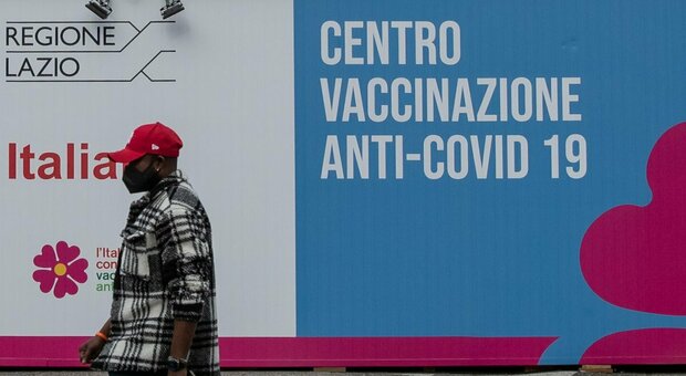 Vaccino AstraZeneca, liste B e penalizzazioni: ecco il piano anti-diffidenti