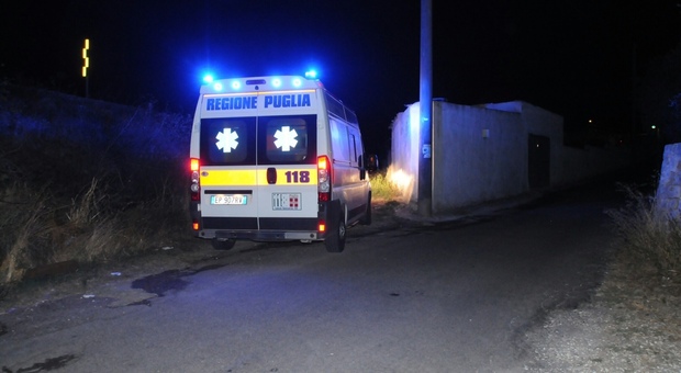 Lecce, incidente stradale nella notte: grave un 26enne
