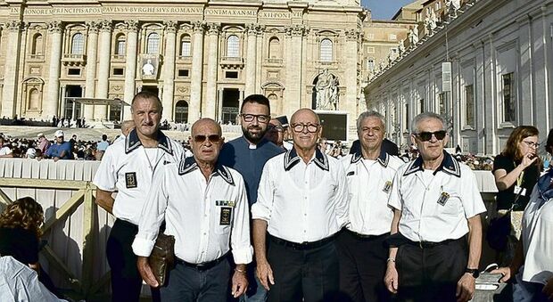 I “marinai” di Mottola in udienza da Papa Francesco