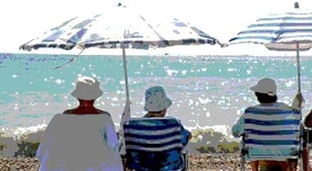 Soggiorni climatici per anziani: con il Comune al mare o alle terme a Ischia, Rimini o Tivoli. Come prenotarsi