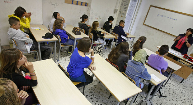 Scuola, ipotesi rinvio nel Lazio: i sindaci potranno scegliere di non riaprire il 14