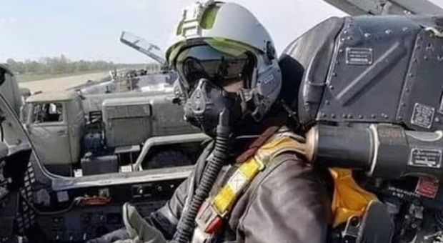 L'Ucraina elogia il «Fantasma il Kiev», il pilota che abbatte gli aerei russi. Ma è mistero sulla sua esistenza