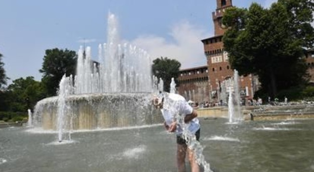 Milano, è arrivato Hannibal: afa e caldo con picchi di 33 gradi per tutta la settimana. Che estate sarà?