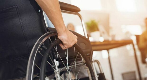 Disabilità, premiate due innovazioni al Make to Care: Argo per i nuotatori con problemi alla vista e Digicog-MS per le persone con sclerosi multipla