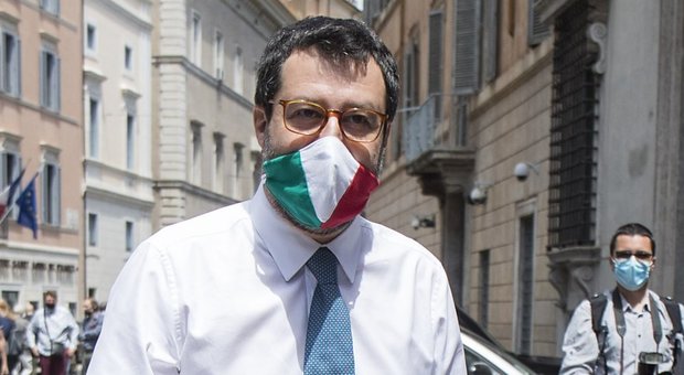 Salvini: «Autunno caldo, Conte cadrà». E punta sul corteo al Circo Massimo il 4 luglio