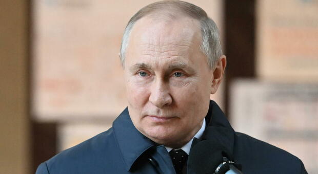 Putin evoca il nucleare e mette i sistemi in allerta. Gli Usa: possiamo reagire