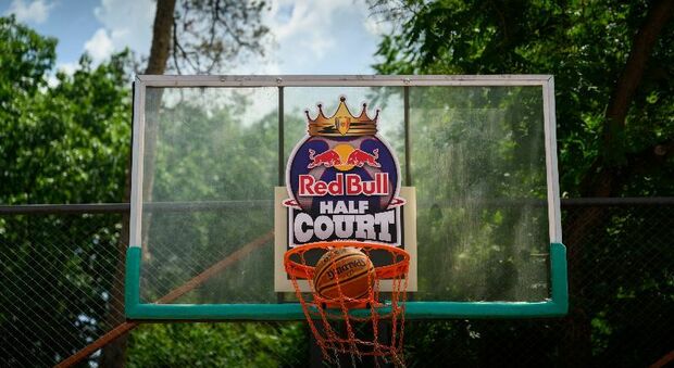 Red Bull Half Court: torna in Italia il torneo internazionale di basket 3 contro 3 con i migliori streetballers del mondo