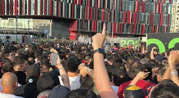 Roma-Feyenoord, scontri a Tirana: almeno 30 feriti, già rimpatriati 51 tifosi giallorossi