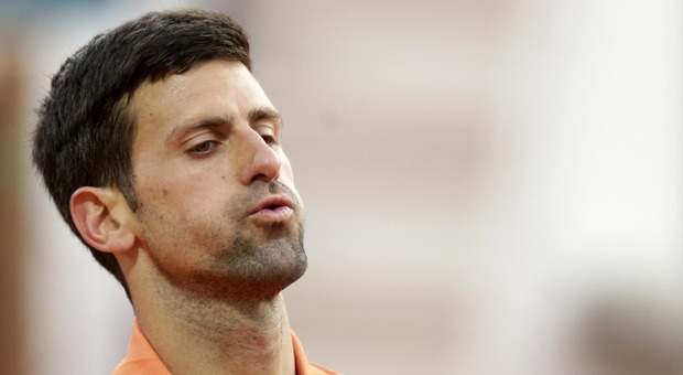 Djokovic contro l'esclusione di russi e bielorussi da Wimbledon: «Follia, lo sport non c'entra con la guerra»