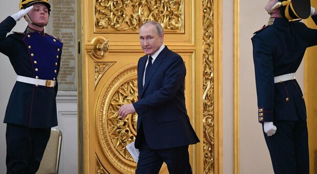 Putin, operazione per il cancro? La fonte anonima del Cremlino: «Intervento nelle prossime settimane»