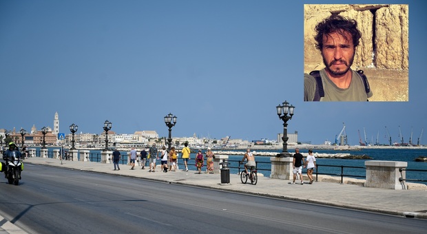 Bari, lavorare viaggiando con il progetto "Smart Walking" di Davide Fiz: 2500 chilometri in otto mesi
