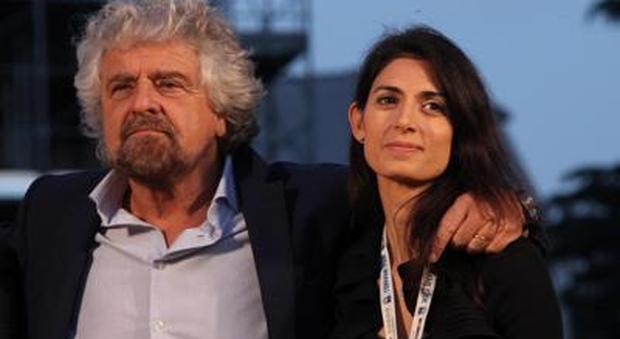 Beppe Grillo dedica un sonetto alla sindaca Raggi: «Virgì, Roma nun te merita» (Fotogramma)