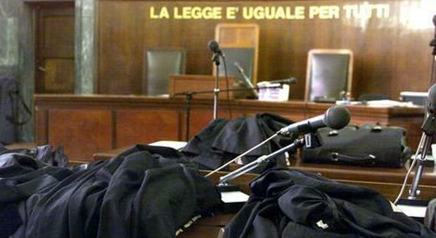 «Mi manda Zingaretti», falsa raccomandazione per trovare un lavoro. Il giudice: «Va assolto»
