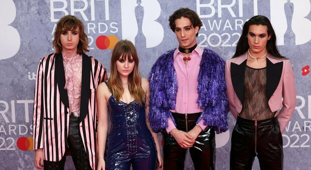 Maneskin ai Brit Awards in versione fetish: la collana di Damiano e il significato che non ti aspetti