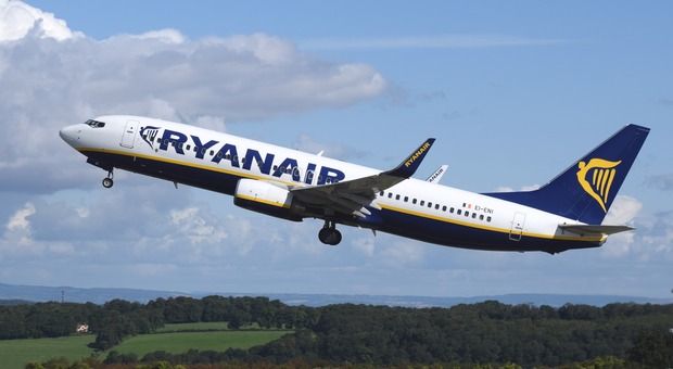 Scozia più vicina alla Puglia: da marzo il nuovo volo Ryanair da Bari a Edimburgo