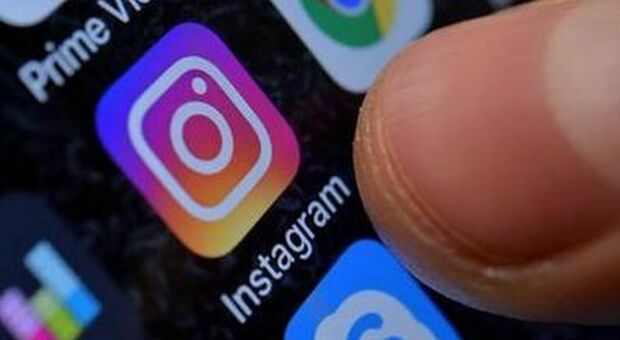 Instagram, problemi al social: migliaia di account disabilitati e follower scomparsi, cosa sta succedendo