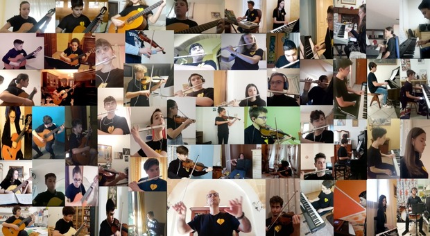 Primo Maggio di speranza, l'Inno alla gioia suonato (da casa) da 56 studenti: l'emozione corre in rete