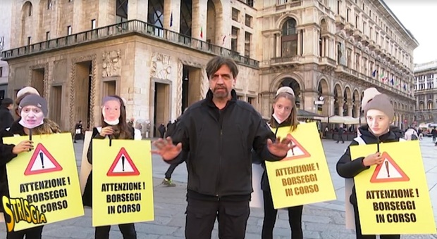 Procura di Milano con Striscia la notizia: «Borseggiatrici in carcere anche se incinte»