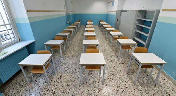Scuole, regioni verso rinvio delle lezioni: in Abruzzo riapertura il 24. Primo test post-lockdown
