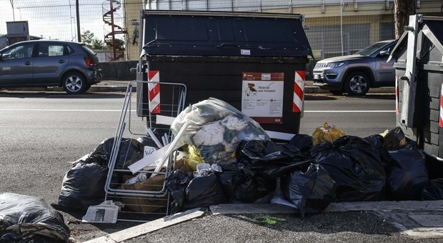 Emergenza igienica: Roma ha solo quattro mesi per salvarsi dai rifiuti