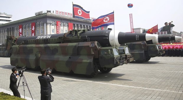Il nuovo missile coreano: «Può arrivare a Chicago»
