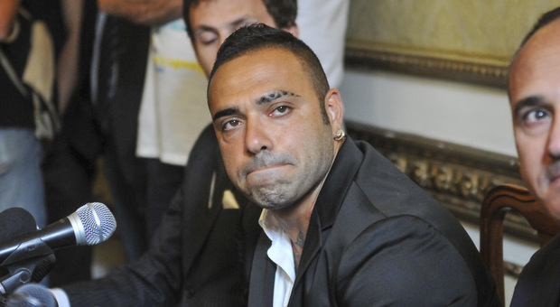 Fabrizio Miccoli in carcere, il legale: «Rispetta la sentenza ma sente di aver pagato per la frase su Falcone»