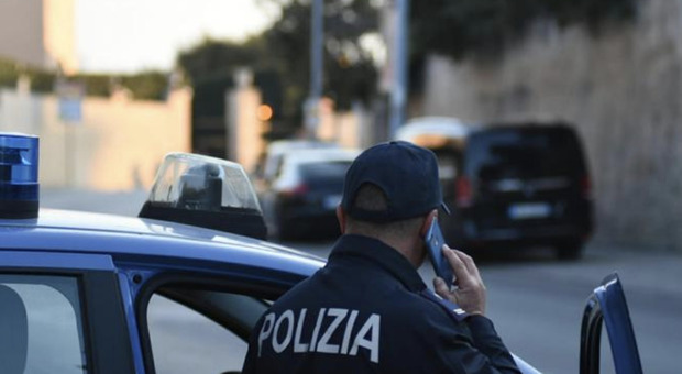 Arrestate 9 persone a Torino, colpevoli di aver distribuito permessi di soggiorno in cambio di favori