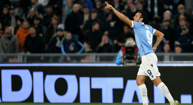 Lazio, si balla con Pedro. Riscatto con la Fiorentina e si riavvicina la zona Champions