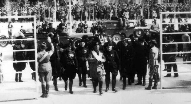 Mussolini a Lecce nel 1934