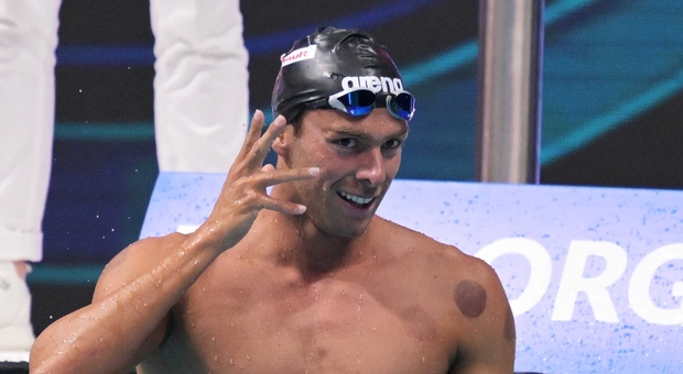 Mondiali nuoto, Paltrinieri vince la medaglia d'oro nei 1500 stile libero