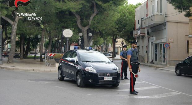 Fermato per un controllo, aggredisce carabiniere: arrestato