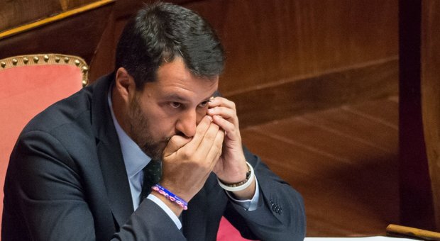 Il rilancio fallisce, Salvini in trincea si appella al Quirinale