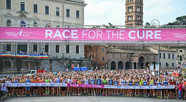 Race For The Cure, al via la gara per la lotta ai tumori delle donne. Il sindaco Gualtieri: «Felice di dare lo start»