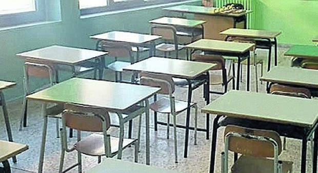 Scuola, classi in quarantena: alunni positivi al covid e lezioni sospese
