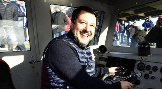 Gregoretti, la Lega manda Salvini a processo e Matteo prepara la piazza