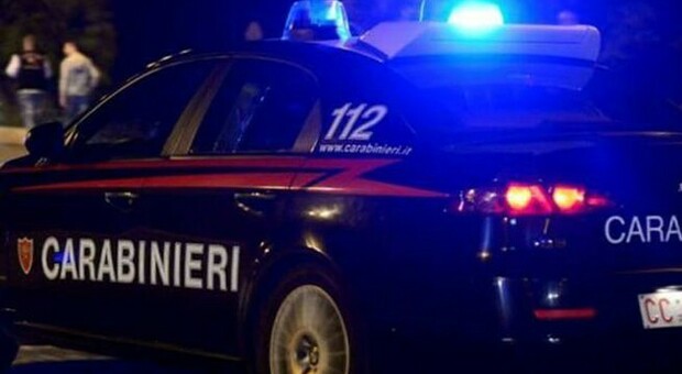 Roma, 15enne rapinato di una collanina d'oro da un egiziano 21enne