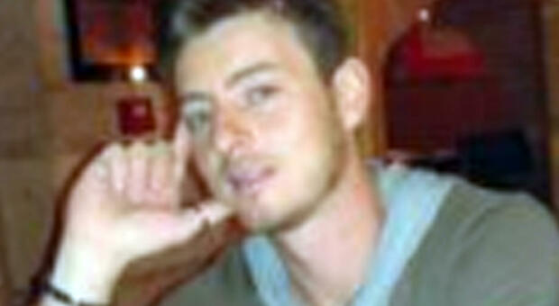 Paolo Caprio, 40 anni, picchiato e ucciso a Bari. L'aggressore: «Guardava le nostre donne»