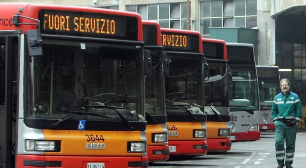 Sciopero dei mezzi a Milano, lunedì 27 giugno si ferma il trasporto pubblico: «Basta aggressioni ai lavoratori»