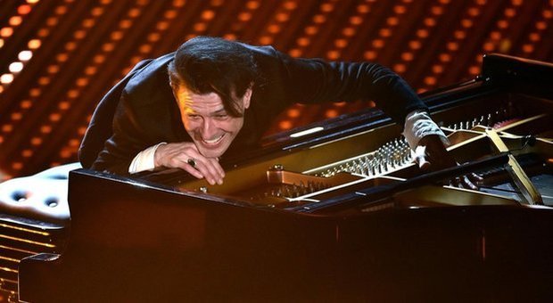 L'addio di Bosso al pianoforte: «Non posso più suonare»