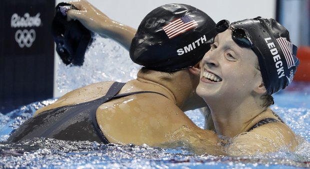 Rio, ecco perché i nuotatori (anche Phelps) usano la doppia cuffia