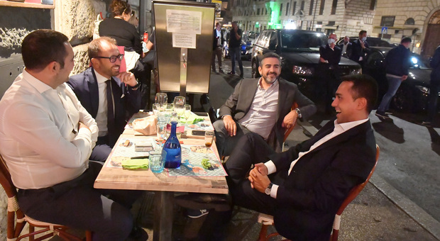 Di Maio, Spadafora, Fraccaro e Bonafede a cena a Roma in via Cavour