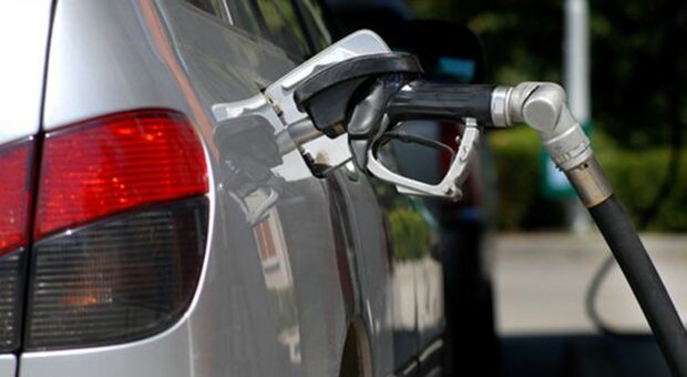 Carburanti, ancora in crescita i prezzi di benzina e diesel