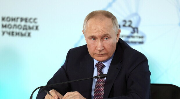 Ue propone giro di vite per violazioni sanzioni a Mosca