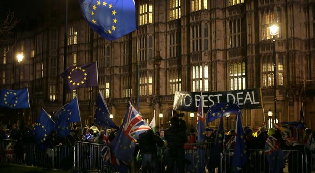 Brexit, escluso il no deal: non c'è il taglio netto dalla Ue