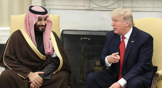 L'incontro tra Trump e il principe Mohammed bin Salman, ministro della Difesa saudita