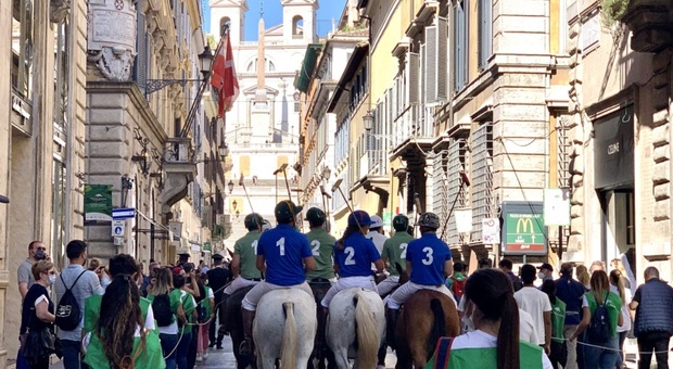Piazza di Siena, mercoledì la sfilata per il centro di Roma dell'Italia Polo Challenge e della Fanfara dei Carabinieri